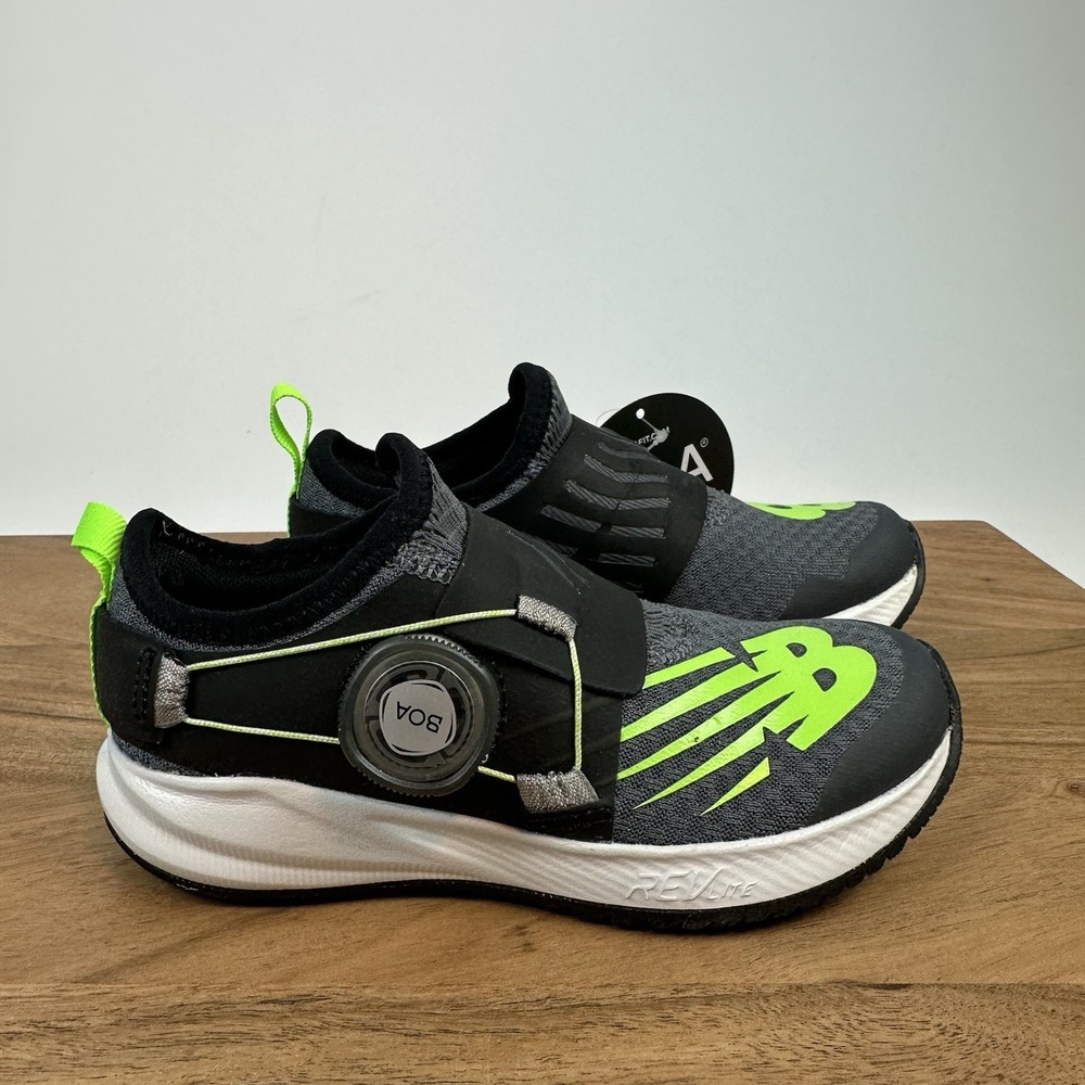 NIB Little Kids New Balance FuelCore Reveal PKRVLDB2 Sneakers Shoes‎ Size 10.5 C